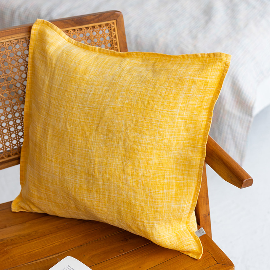 Yellow linen cushion cover - Cornsilk mist