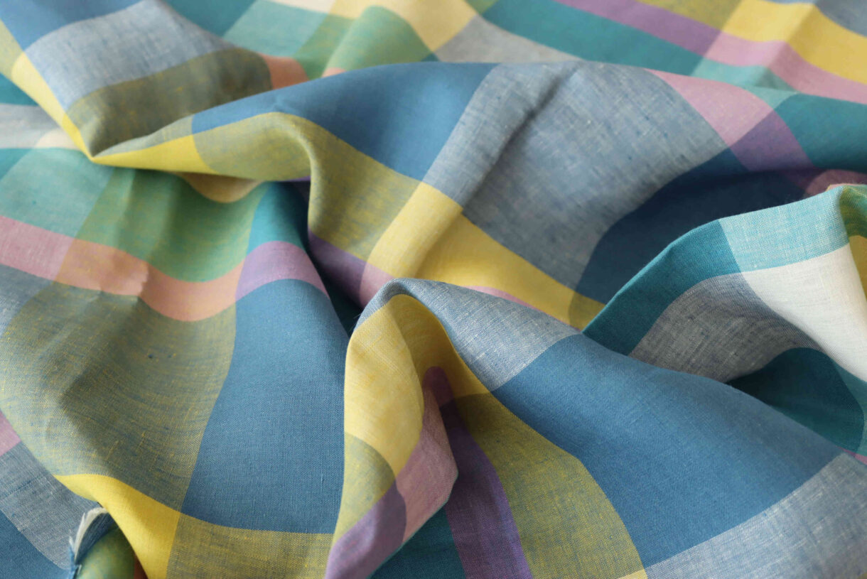Multicolored Check Linen – Light Patterned Fabric for Summer Style Multicolored check linen fabric, lightweight and breathable with playful pattern for fashion or décor