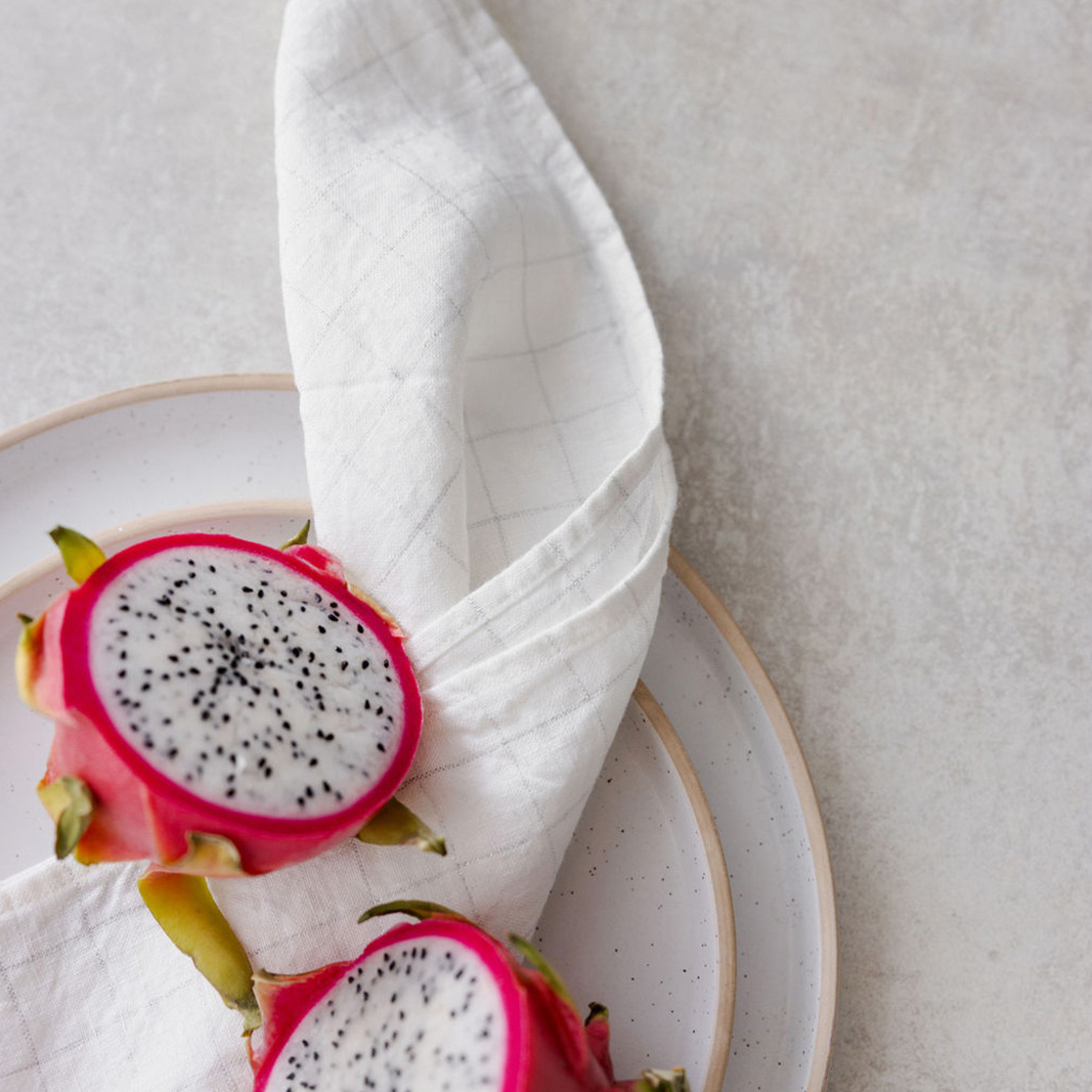 Napkin - Silver grids (2)