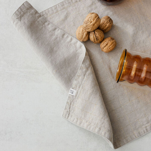 Placemat - golden grids (4)