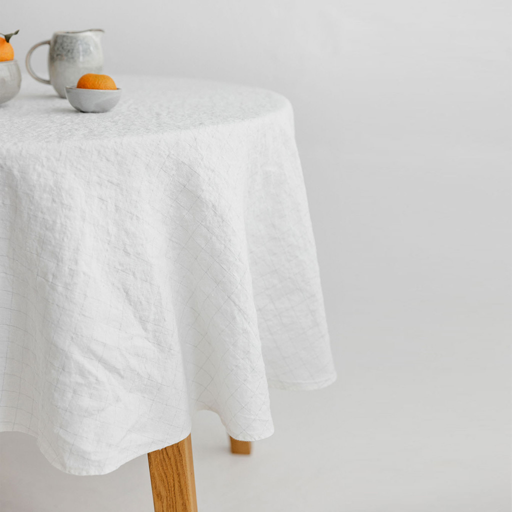 Round tablecloth - Silver grids (2)