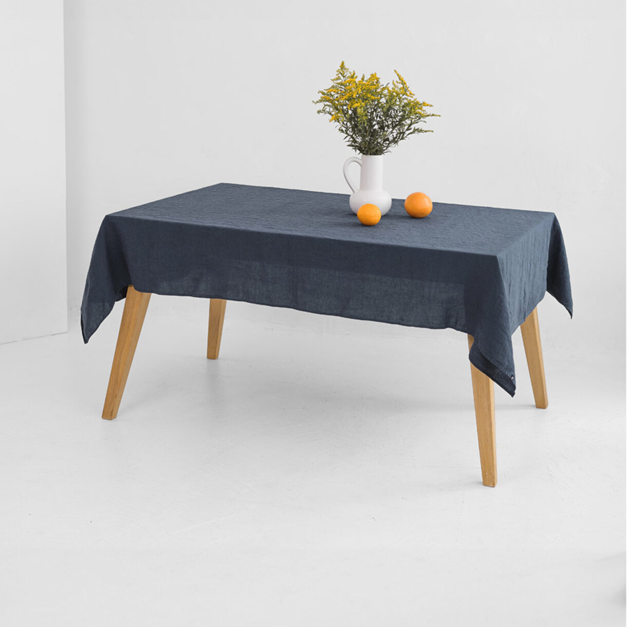 Stalas 1pagrindine-B8345