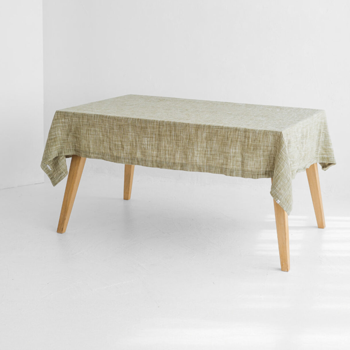 Stalas pagrindine-vm5505-2