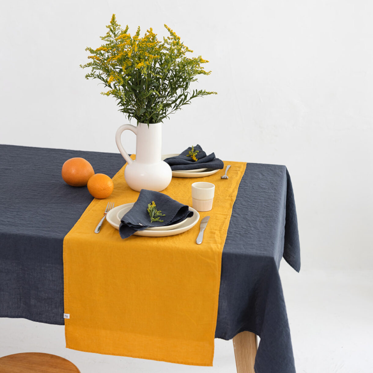 stalas ivaizdine B8345